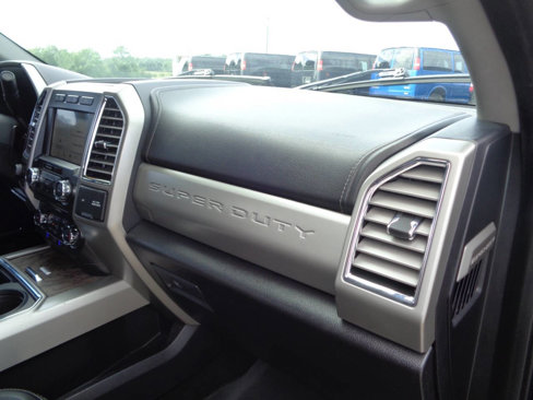 Used 2017 Ford F250 Lariat w/ Lariat Ultimate Package image 52