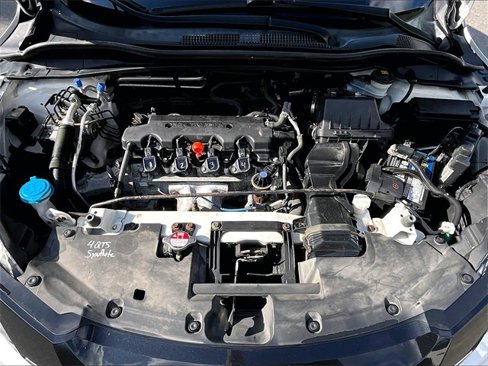 Used 2018 Honda HR-V EX image 10