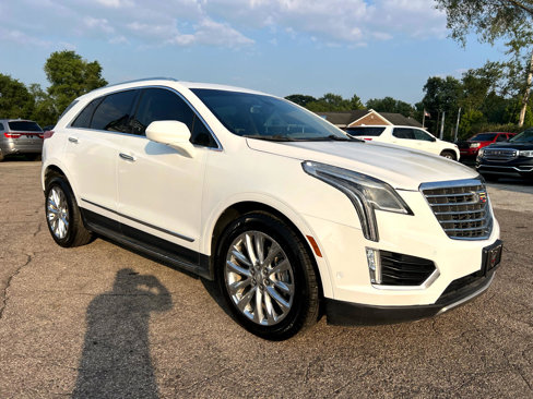 Used 2017 Cadillac XT5 Platinum w/ Driver Assist Package image 11