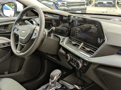 New 2026 Chevrolet Trax LT image 26