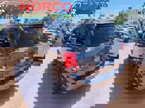 Used 2018 Dodge Grand Caravan SXT image 4