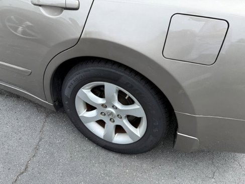 Used 2007 Nissan Altima 3.5 SL w/ Technology Pkg image 7