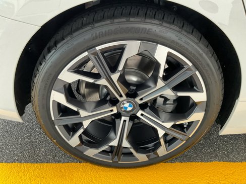 New 2025 BMW 330i Sedan w/ Premium Package image 23