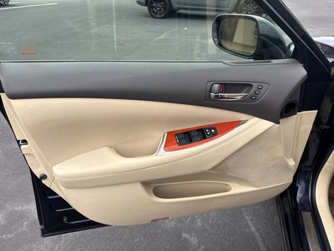 Used 2010 Lexus ES 350 image 11