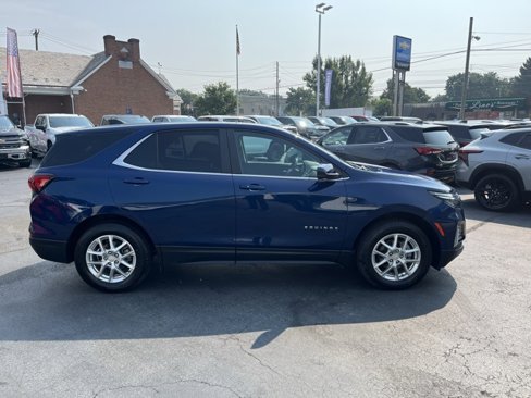Used 2022 Chevrolet Equinox LT image 2