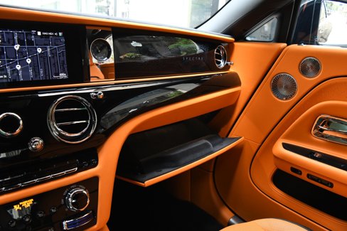 Certified 2024 Rolls-Royce Spectre w/ Spectre Launch Package image 18