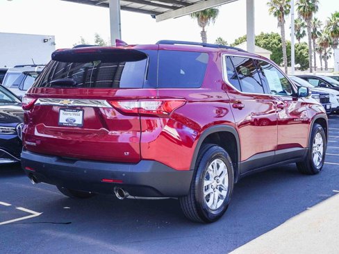 Used 2020 Chevrolet Traverse LT w/ Driver Confidence II Package image 9