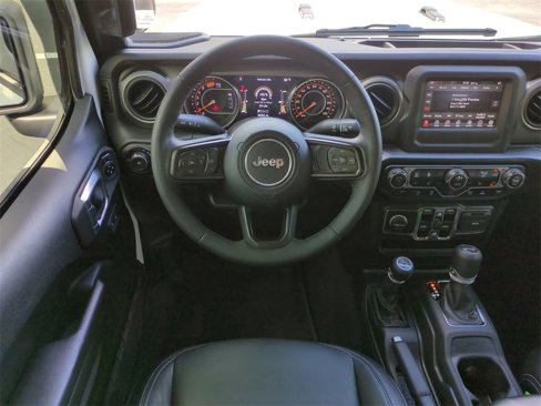 Used 2021 Jeep Wrangler Unlimited Sport image 16