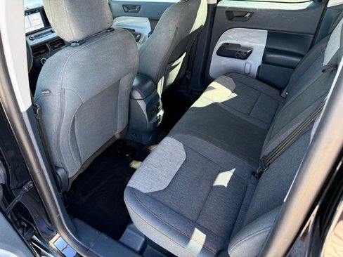 Used 2022 Ford Maverick XLT image 26
