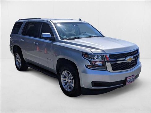 Used 2018 Chevrolet Tahoe LT image 3
