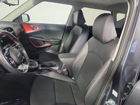 Certified 2023 Kia Soul GT-Line image 17