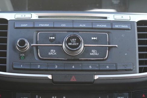 Used 2017 Honda Accord LX image 23