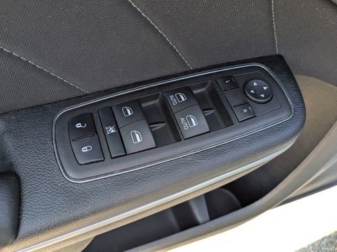 Certified 2023 Dodge Charger SXT image 13