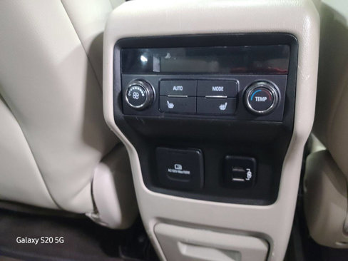 Used 2017 GMC Acadia Denali image 21