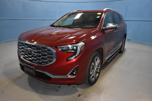 Used 2018 GMC Terrain Denali w/ LPO, 'HIT The Road' Package image 28
