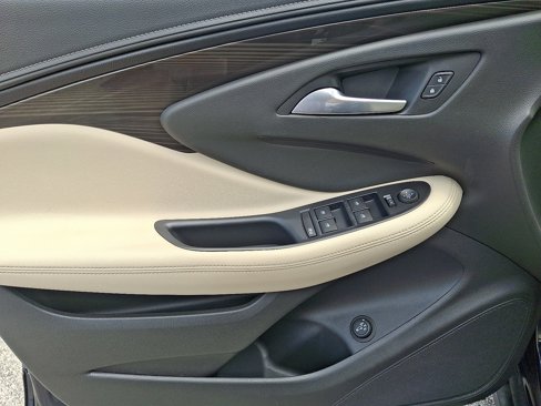 Used 2020 Buick Envision Preferred w/ LPO, Active Package image 13