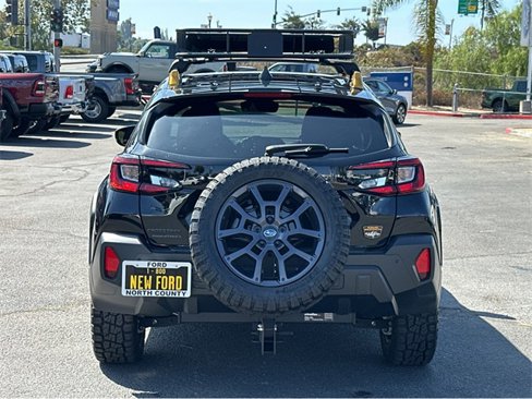 Used 2024 Subaru Crosstrek 2.5i Wilderness w/ Crosstrek Mirror Package image 5