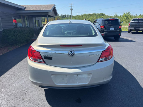 Used 2011 Buick Regal CXL image 5