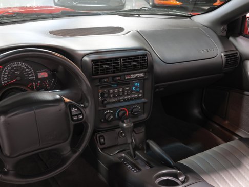 Used 2002 Chevrolet Camaro Z28 w/ SS Performance/Appearance Pkg image 69