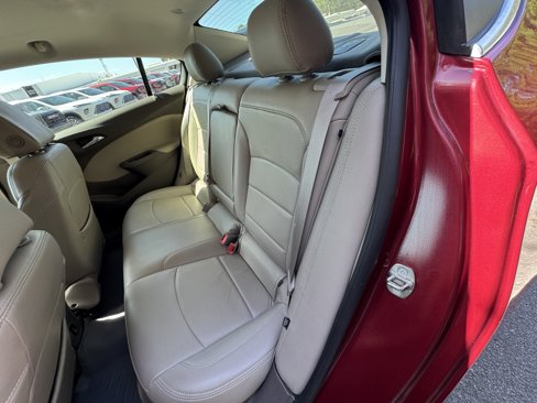 Used 2017 Chevrolet Cruze LT w/ Sun And Sound Package image 16