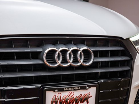 Used 2018 Audi Q3 2.0T Premium Plus w/ S Line Competition Package image 6
