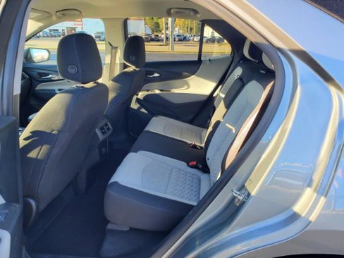 Used 2023 Chevrolet Equinox LT image 27