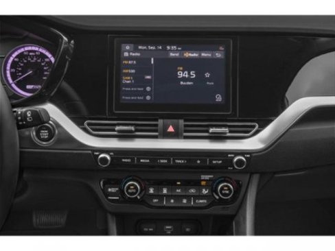 Used 2020 Kia Niro LXS image 13