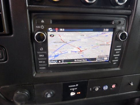 Used 2018 Chevrolet Express 3500 Extended w/ Driver Convenience Package image 15
