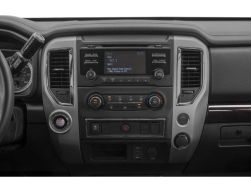 Used 2019 Nissan Titan SV image 13
