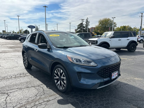 Used 2020 Ford Escape SE Sport image 10