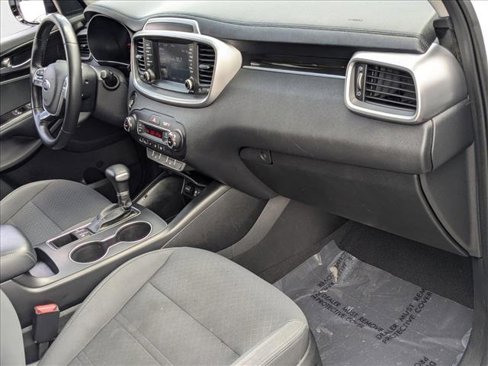 Used 2020 Kia Sorento S image 20