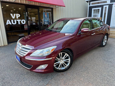 Used 2012 Hyundai Genesis 3.8 w/ Premium Pkg image 1