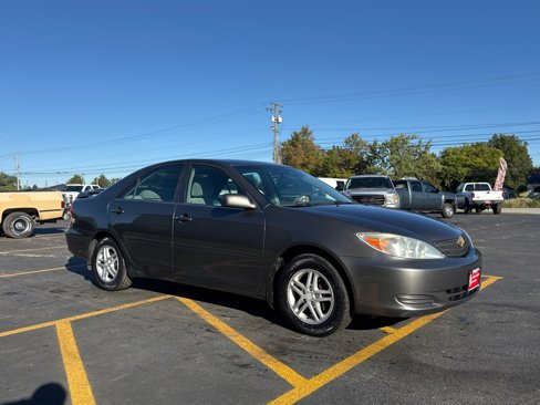 Used 2004 Toyota Camry LE image 4