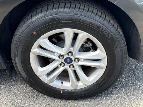 Used 2020 Ford Edge SEL w/ Convenience Package image 8