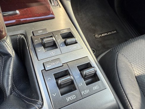 Used 2018 Lexus GX 460 Luxury image 19