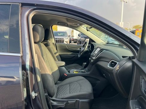 Certified 2018 Chevrolet Equinox LT image 12
