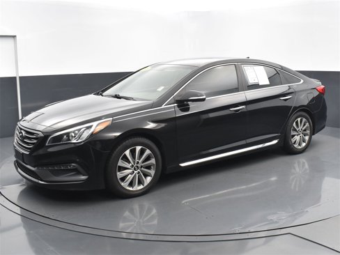Used 2016 Hyundai Sonata Sport w/ Option Group 02 image 7