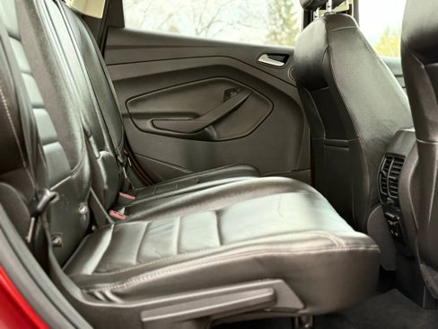 Used 2015 Ford Escape Titanium w/ Equipment Group 301A image 31