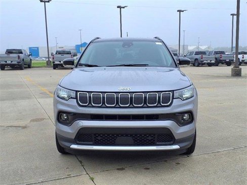 Used 2022 Jeep Compass Limited image 7