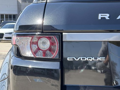 Used 2013 Land Rover Range Rover Evoque Pure Plus image 11