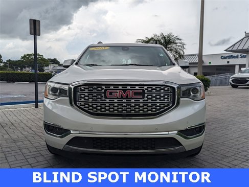 Used 2018 GMC Acadia Denali w/ Technology Package image 3