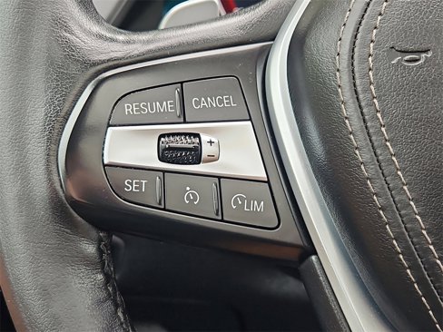 Used 2022 BMW X5 xDrive40i w/ Premium Package image 28
