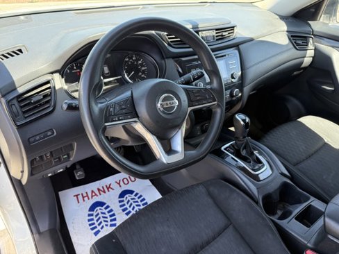 Used 2017 Nissan Rogue S image 13