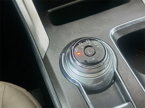 Used 2018 Ford Fusion S image 15