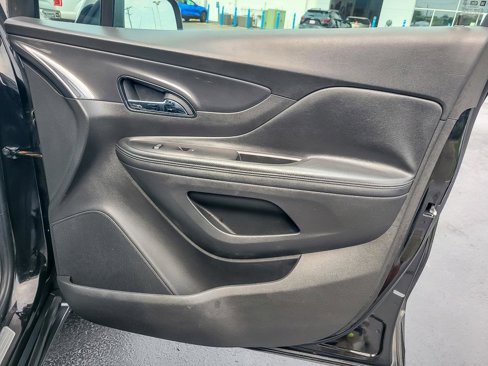 Used 2018 Buick Encore Preferred image 21