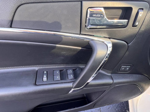 Used 2012 Lincoln MKZ AWD image 31