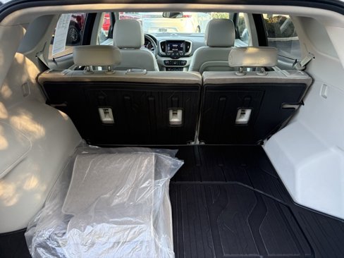 Used 2020 GMC Terrain Denali w/ Denali Premium Package image 7