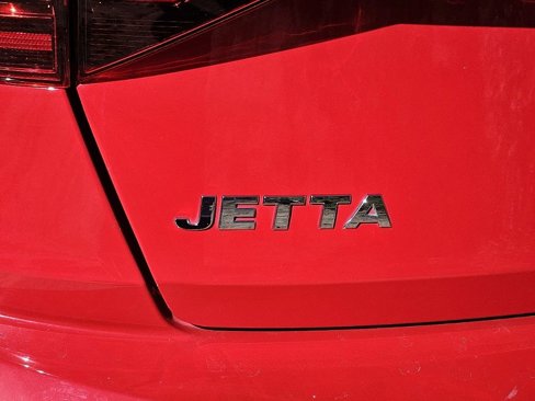 Used 2020 Volkswagen Jetta S w/ Driver Assistance Package image 3