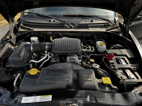 Used 2004 Dodge Dakota Sport w/ Deluxe Convenience Group image 15