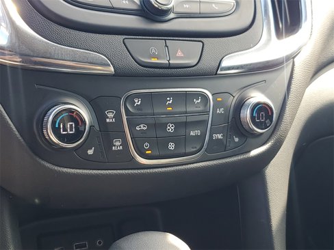Used 2024 Chevrolet Equinox LT image 31